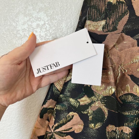 JustFab Golden Floral Jacquard Pleated Full Skirt Women's NEW Large NWT - Picture 6 of 12